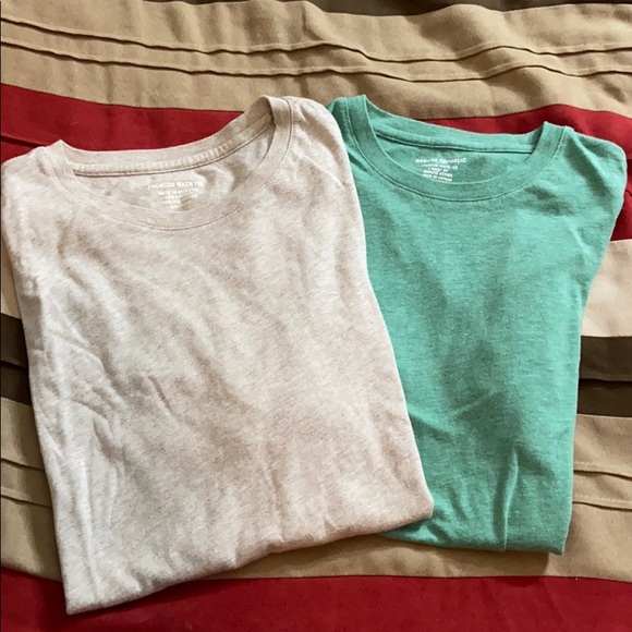 Lot of 2 Banana Republic Premium Wash Tees. Sz Sm